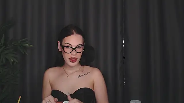 Cassie Bae online show from May 29, 1:09 pm