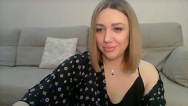 Snapshot of VickyLove047 chatting on January 30, 7:18 am VickyLove047 online show from January 30, 7:18 am