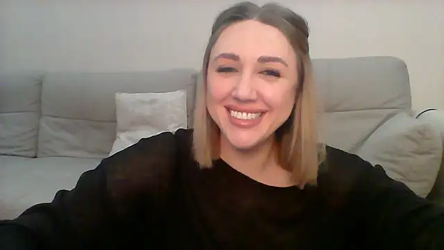 Snapshot of VickyLove047 chatting on February 4, 1:48 pm VickyLove047 online show from February 4, 1:48 pm