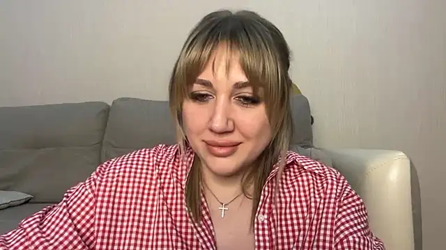 VickyLove047 online show from April 7, 7:36 pm