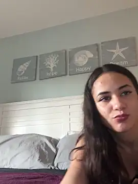 Snapshot of tendertormentt chatting on December 18, 6:57 pm tendertormentt online show from December 18, 6:57 pm