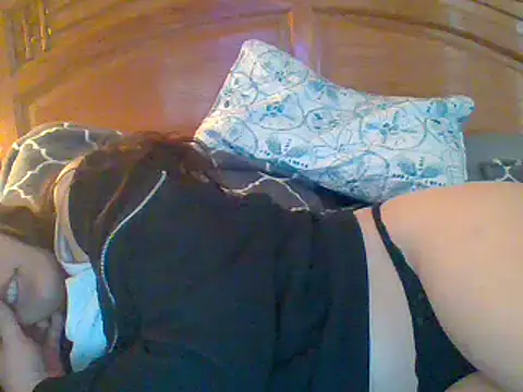 Snapshot of tendertormentt chatting on February 23, 10:31 pm tendertormentt online show from February 23, 10:31 pm