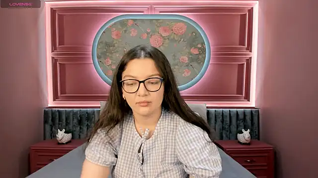 ZarifaBev online show from October 9, 2:48 pm