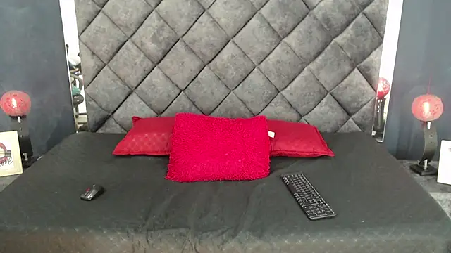 Snapshot of Allison_Dubois chatting on January 7, 8:52 pm Allison Dubois online show from January 7, 8:52 pm