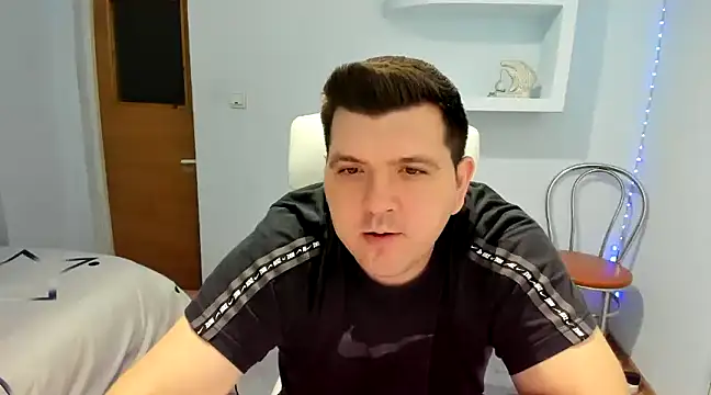 Snapshot of JasonJacks chatting on December 15, 5:53 pm JasonJacks online show from December 15, 5:53 pm