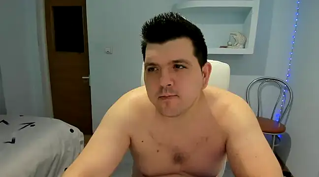 Snapshot of JasonJacks chatting on December 19, 11:18 am JasonJacks online show from December 19, 11:18 am