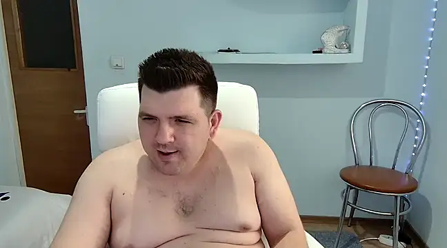 Snapshot of JasonJacks chatting on February 13, 10:55 am JasonJacks online show from February 13, 10:55 am