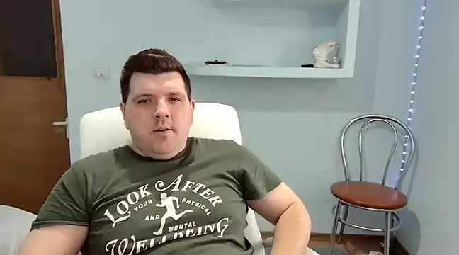 Snapshot of JasonJacks chatting on February 22, 11:13 am JasonJacks online show from February 22, 11:13 am