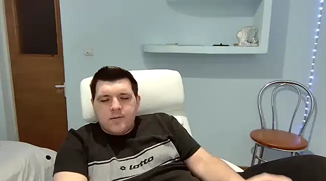 Snapshot of JasonJacks chatting on March 1, 4:33 pm JasonJacks online show from March 1, 4:33 pm