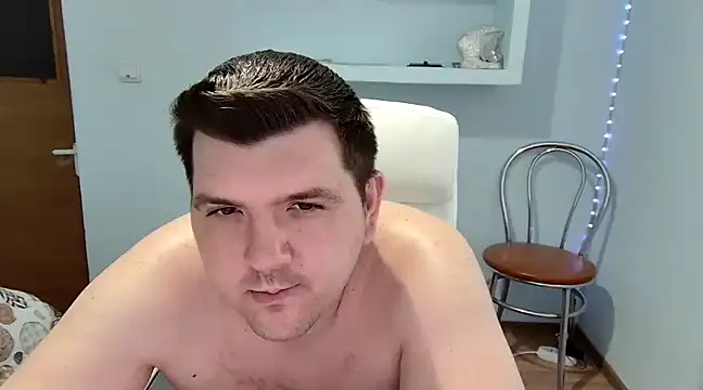 Snapshot of JasonJacks chatting on March 6, 1:14 pm JasonJacks online show from March 6, 1:14 pm