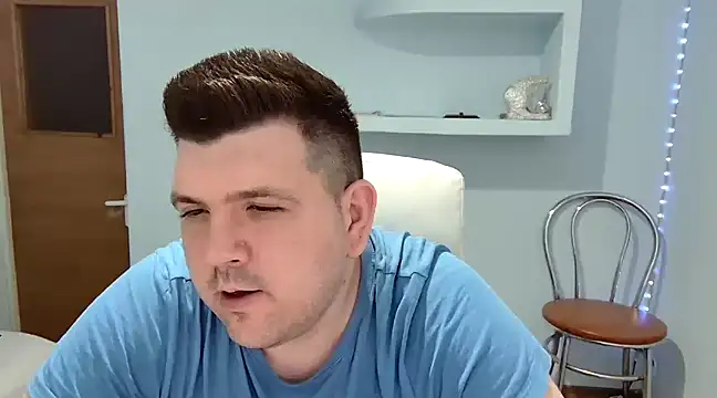 Snapshot of JasonJacks chatting on March 16, 8:32 am JasonJacks online show from March 16, 8:32 am