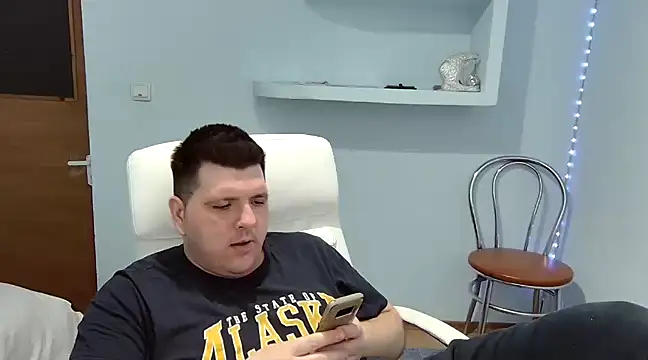 Snapshot of JasonJacks chatting on March 20, 3:36 pm JasonJacks online show from March 20, 3:36 pm