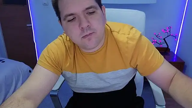 Snapshot of JasonJacks chatting on October 6, 2:53 am JasonJacks online show from October 6, 2:53 am