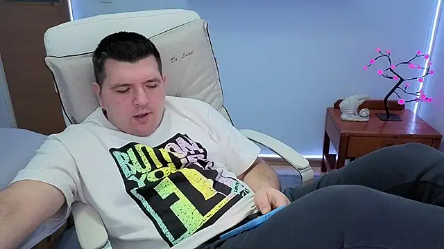 Snapshot of JasonJacks chatting on October 22, 4:46 am JasonJacks online show from October 22, 4:46 am