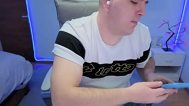 JasonJacks online show from December 15, 5:34 am