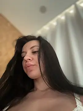 JulliaVegas online show from March 16, 1:22 am