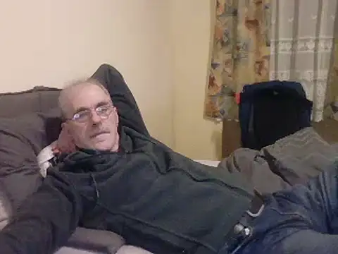 farock online show from January 9, 8:01 pm