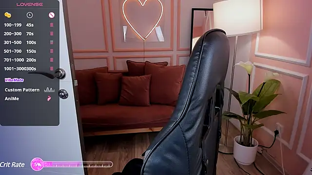 Snapshot of DarkErica chatting on February 16, 9:26 am DarkErica online show from February 16, 9:26 am