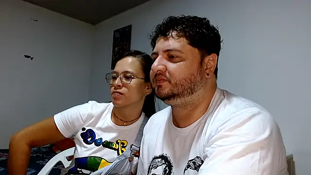 Snapshot of Paloma_Desire chatting on February 20, 12:36 pm Paloma Desire online show from February 20, 12:36 pm