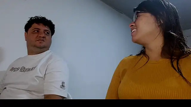 Snapshot of Paloma_Desire chatting on November 27, 11:34 am Paloma Desire online show from November 27, 11:34 am