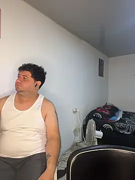 Snapshot of Paloma_Desire chatting on December 5, 12:14 pm Paloma Desire online show from December 5, 12:14 pm