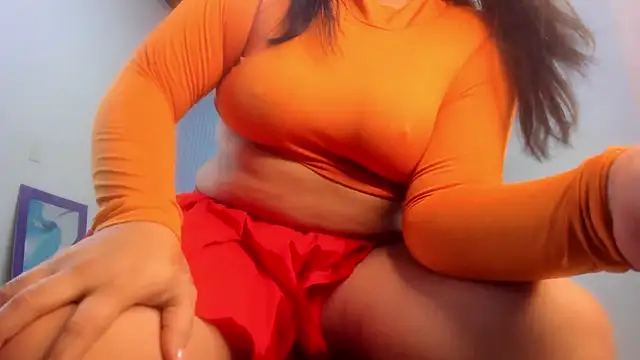 Danniela18  online show from March 18, 3:42 pm