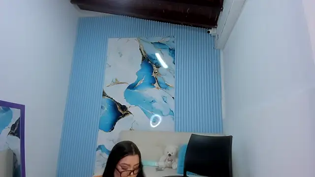 Danniela18  online show from March 19, 4:02 pm