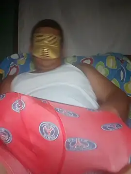 Snapshot of NELF_ALCANTARA98 chatting on October 15, 8:25 am NELF ALCANTARA98 online show from October 15, 8:25 am