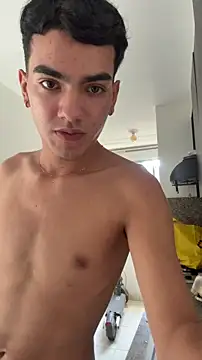 snakeeboy online show from March 1, 5:04 pm