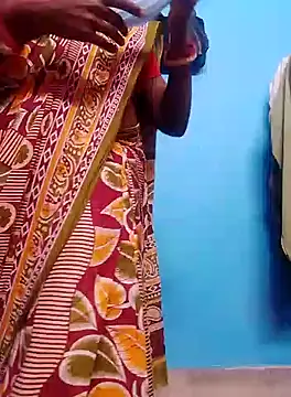 Snapshot of Hot-Manshi2 chatting on December 17, 12:54 pm Hot-Manshi2 online show from December 17, 12:54 pm