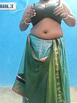 Snapshot of Hot-Manshi2 chatting on February 2, 6:31 pm Hot-Manshi2 online show from February 2, 6:31 pm