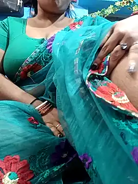 Snapshot of Hot-Manshi2 chatting on October 15, 6:30 pm Hot-Manshi2 online show from October 15, 6:30 pm