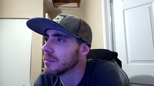 Huntzg23 online show from March 20, 3:22 am