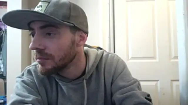 Huntzg23 online show from April 14, 2:06 am