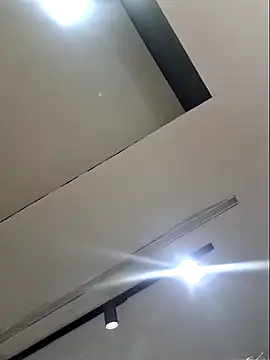 Leinad27 online show from March 2, 9:32 pm