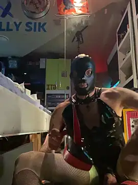 Snapshot of kinkycdslutsv chatting on November 22, 3:44 pm kinkycdslutsv online show from November 22, 3:44 pm