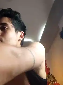 Snapshot of GamerQuinn chatting on December 25, 7:03 am GamerQuinn online show from December 25, 7:03 am