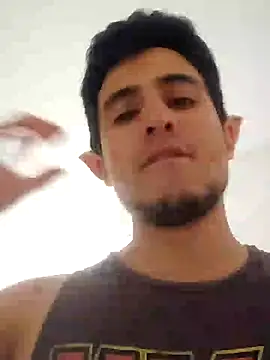 Snapshot of GamerQuinn chatting on January 28, 9:19 pm GamerQuinn online show from January 28, 9:19 pm