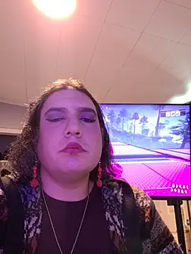 Snapshot of RosaXochitl chatting on January 25, 9:57 pm RosaXochitl online show from January 25, 9:57 pm