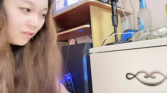 Snapshot of Z30966903S chatting on March 16, 1:06 pm Z30966903S online show from March 16, 1:06 pm