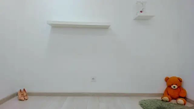 Julya Anna online show from February 26, 4:14 am