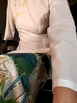 Lucy limon online show from February 2, 4:27 pm