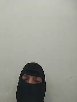 Snapshot of Away_Smit chatting on July 22, 1:25 pm Away Smit online show from July 22, 1:25 pm