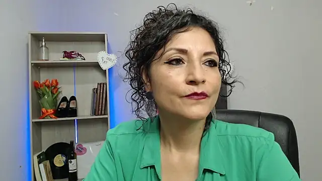 arianna ros3 online show from March 12, 4:56 pm