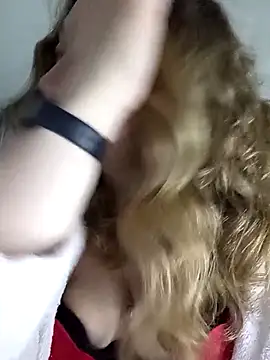 KattyLuuu online show from April 4, 9:34 pm