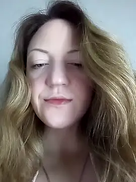 KattyLuuu online show from April 5, 1:19 pm