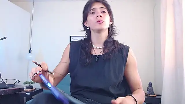 Snapshot of andreey50 chatting on March 14, 8:06 pm andreey50 online show from March 14, 8:06 pm