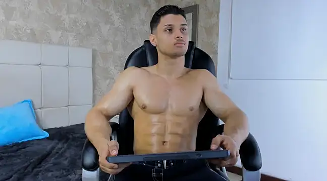 jeicob gagnon online show from February 5, 12:38 pm