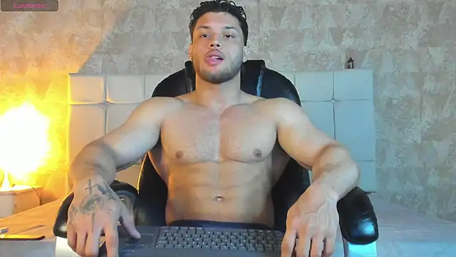 Snapshot of jeicob_gagnon chatting on July 9, 2:43 pm jeicob gagnon online show from July 9, 2:43 pm