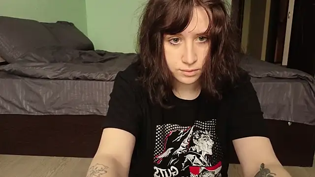 Snapshot of whatamarrie chatting on February 11, 8:48 am whatamarrie online show from February 11, 8:48 am